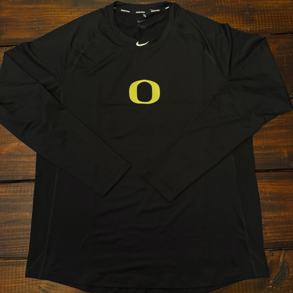 Nike Pro Oregon Ducks Team Issue Base Layer Shirt